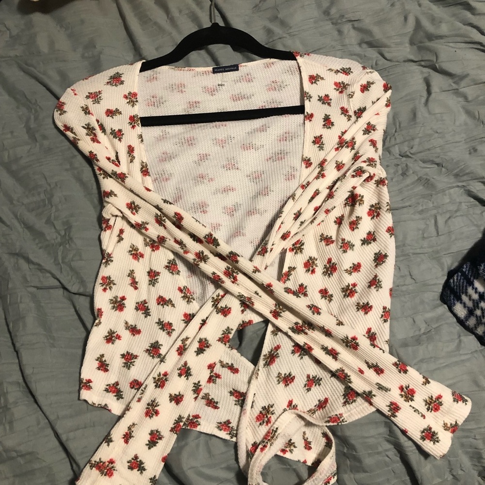 Floral wrap Brandy shirt
